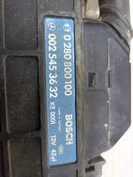 Блок управления двигателем Mercedes M102 0025453632