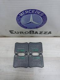 Задние тормозные колодки Mercedes W201 0004208820