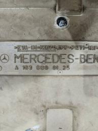 Шумоизоляция передней стенки кузова Mercedes W163 1636800125