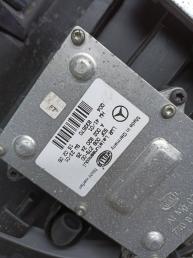 Фара Mercedes W211 Япония 2118200161