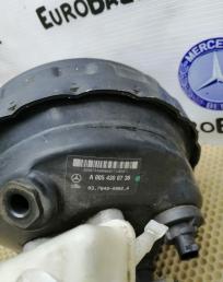 Вакуумный усилитель тормозов Mercedes SLK 230 R170  0054300730  0054300730