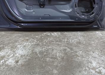 Дверь передняя левая Mercedes W211  